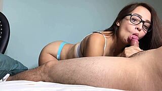 Beatife gets a mouthful of cum from Chubby chick