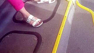 i enjoy mature candid foot play in hidden spots