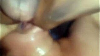 Oh Wow, Skilled BBW MILF Gives Amazing Rimjob!