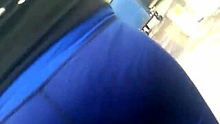 in the mercado modelo huancayo, a peruvian culona shows off her big ass