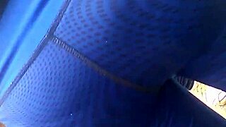 in the mercado modelo huancayo, a peruvian culona shows off her big ass