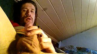 Gay Amateur Masturbates Solo in Detailed Scene