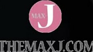 Nakadashi one-room sex life with a cute and sweet sister fukayuki arisaka - free1