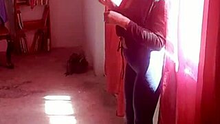 Oh, the young guy I love visits me! I dance and shake my ass, then deepthroat his long cock!