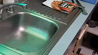 Duk and David mix cum and pee in glass for a wild taste!