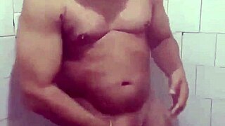 Yuri Gaúcho enjoys intense gay fucking with big cock and creampie on webcam.