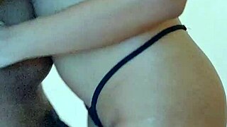 饥渴亚洲大奶业余妹骑巨屌求内射