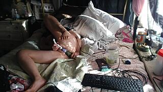 Milf Uses Zucchini as Toy in Wild Kitchen Solo Play