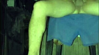 Sexo a domicilio con el albañil del barrio peruano