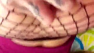 i love when she fucks me hard but i messed up the words