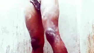 A gay story unfolds with everyday experiences and connections in the community