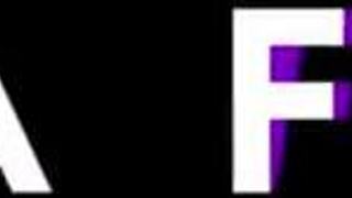 Hot interview with Sara Blonde on Elo Podcast