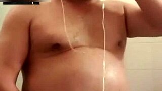 Sweet young fellow’s men explore some of the facets of homosexuality in the new 36HG video