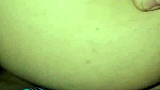 Watch this mature cumshot on my cock!