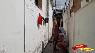 comi o cu da empregada no quintal e gozei na boca dela