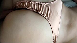 latina nalgona feels intense emotions in doggy style