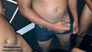 A Milf Casada Dany Hot Faz Um Mega Gangbang Em Casa E Fode Com 7 Machos - Trailler - Completo No Xvideos Red