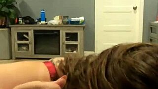 krislynnxoo says, 'do you want to see me suck this fat cock?' in bbw amateur scene