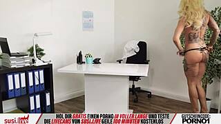 Wenn Das Ihr Chef Wüsste Blonde Sexbombe Zeigt Dir Ihre Heißen Moves!