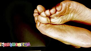 wet oily foot massage feels so good