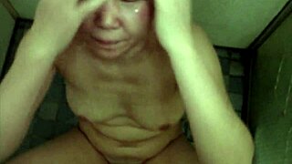 duk and david vol 1 pee drinking