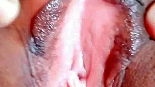 What a tasty latina mouth!