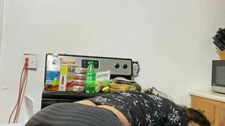 i am anna maria, mature latina in black workout apparel