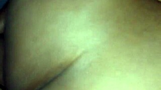 Casada Sentindo A Rola Do Negão Na Frente Do Corno