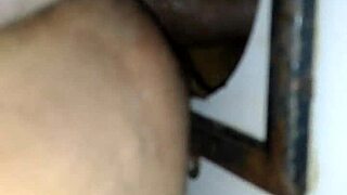 Want to see bareback fucking with a cumshot finish?