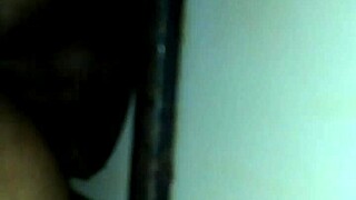 Want to see bareback fucking with a cumshot finish?