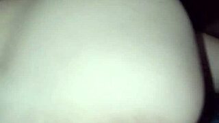 mi vecina me dejo follar su culo por dinero, que creen que paso?