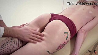 Dreadlocks Jane Gets Topless Massage With Armpit Tickling