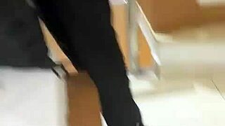 The twitter stud met the beautiful married woman in a casual encounter.