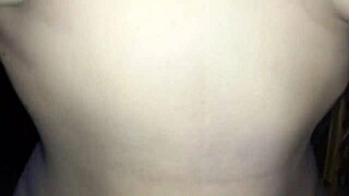 Me encanta chuparle la polla a mi jefe y tener sexo duro