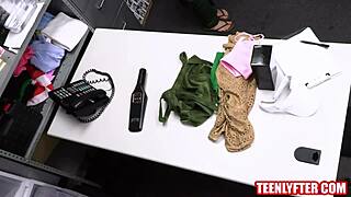 Ebony teen thief caught by mall cop