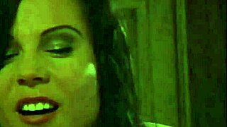 女王大奶深喉假屌猛操