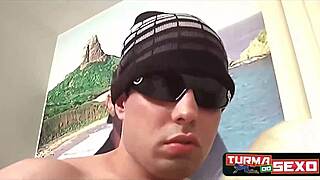 mais uma ninfeta safadinha casada - frotinha porn star -