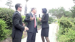 Roxanne Hall为何被猛干到高潮？