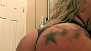 you gotta see this sexy tattooed chick with a big ass twerking like crazy.