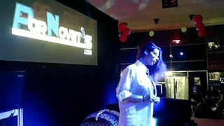 OMG, real lesbian sex in public with spanish hotties bianka blue n zenda sexy!