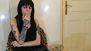 Beth Kinky Sexy Goth Domina Smoking Pt1 Hd
