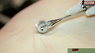 Deutsche sadistin mistress domina bestraft schmerzvoll slaven in bdsm studio