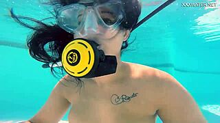 brita piskova, uh, touchin herself underwater in pool... so hot