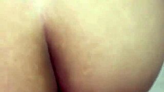 visitando a mi vecino mientras su esposa no esta