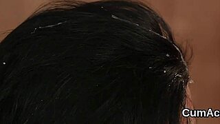 Does wacky bombshell swallow jizz after blowbang facial?