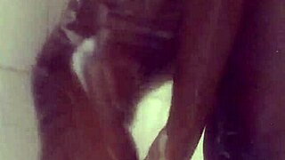 Naejae cleans up with steamy ebony solo