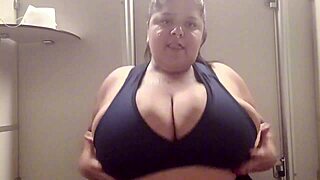 Can this BBW flash her big ass in the gym bathroom?