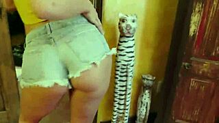 Spicy latina teen 18+ masseuse oiled and fucked hard in the shower 😍