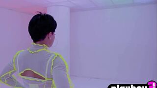 Does Mia Valentine tease her big ass?