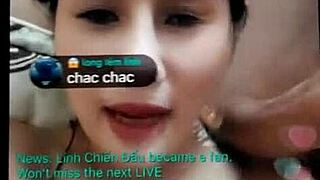 Hot Girl Viet Nam's Emotional Bigo Live Show Cam